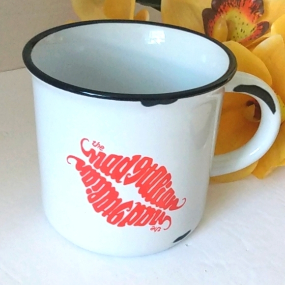 THE MAD ITALIAN RED WHITE COFFEE CUP MUG SIZE 12 OUNCES - Picture 3 of 7